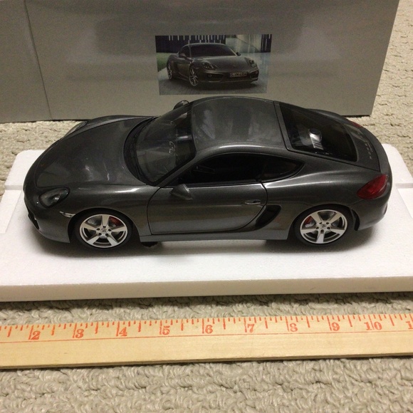 Porsche Other - Porsche Cayman S 1:18 Scale Model. New in Box.